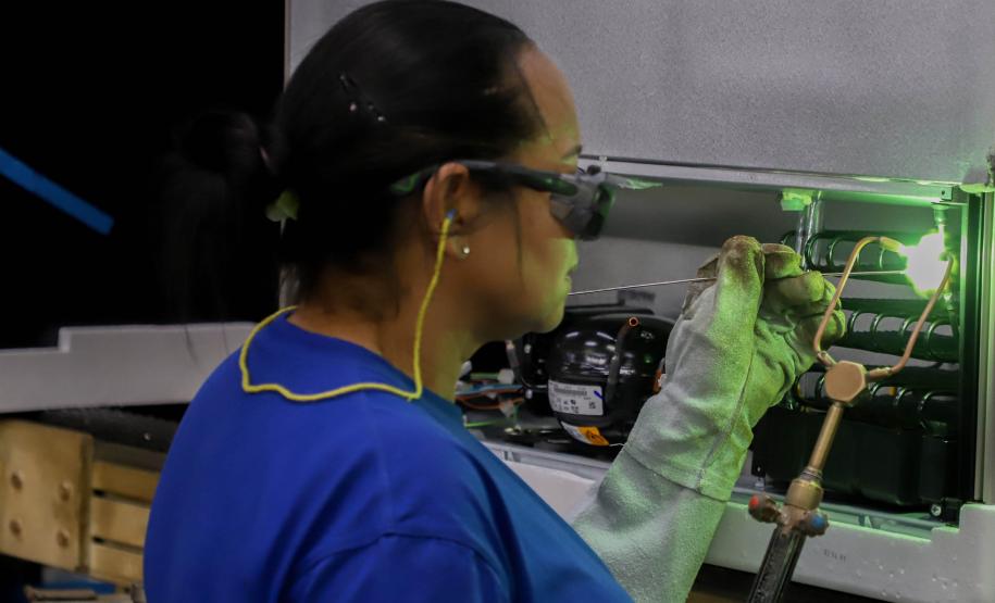 Fevereiro começa com 22,3 mil vagas de emprego nas Agências do Trabalhador do Paraná