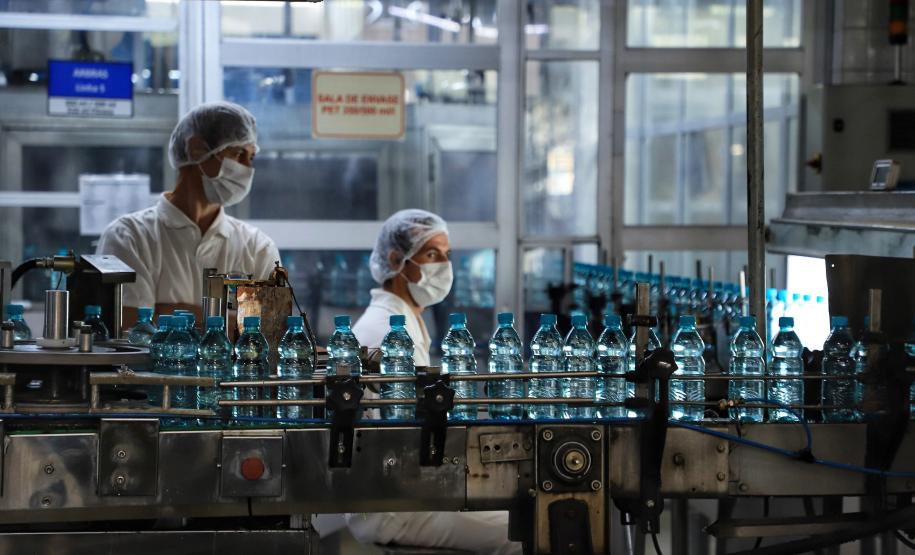 Acima da média nacional, indústria do Paraná cresce 4,2% em 2024