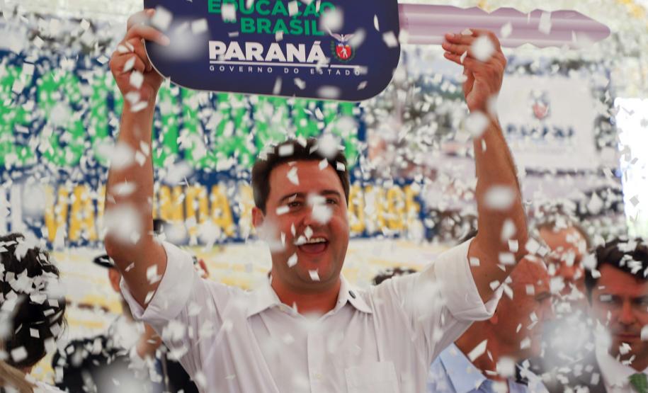 O governador Calos Massa Ratinho Junior iniciou nesta segunda-feira (10) a entrega dos 209 novos ônibus escolares adquiridos para uso no programa Caminho da Escola.