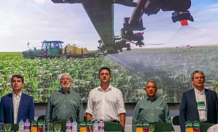 Com apoio do Estado, Cocamar vai investir R$ 750 milhões em esmagadora de soja em Maringá