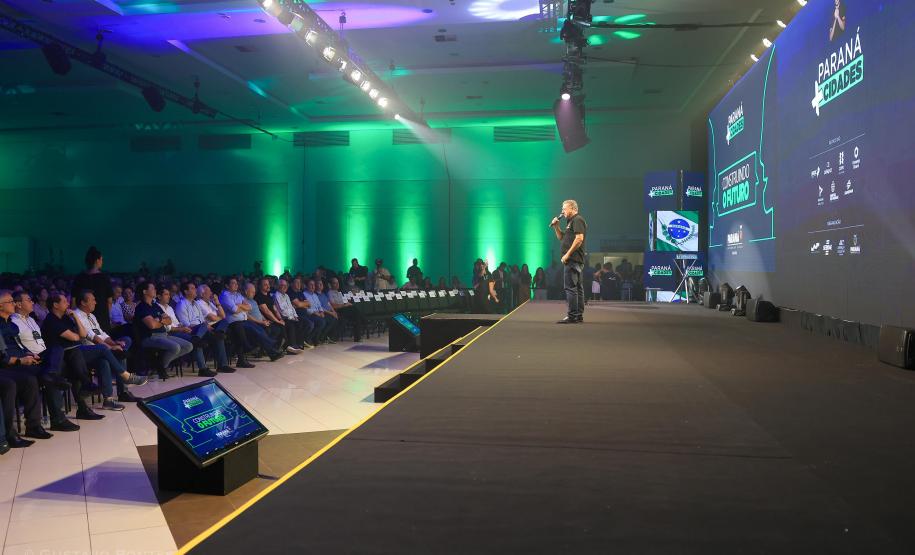 Casa Civil apresenta novo modelo de gestão para prefeitos e prefeitas do Paraná