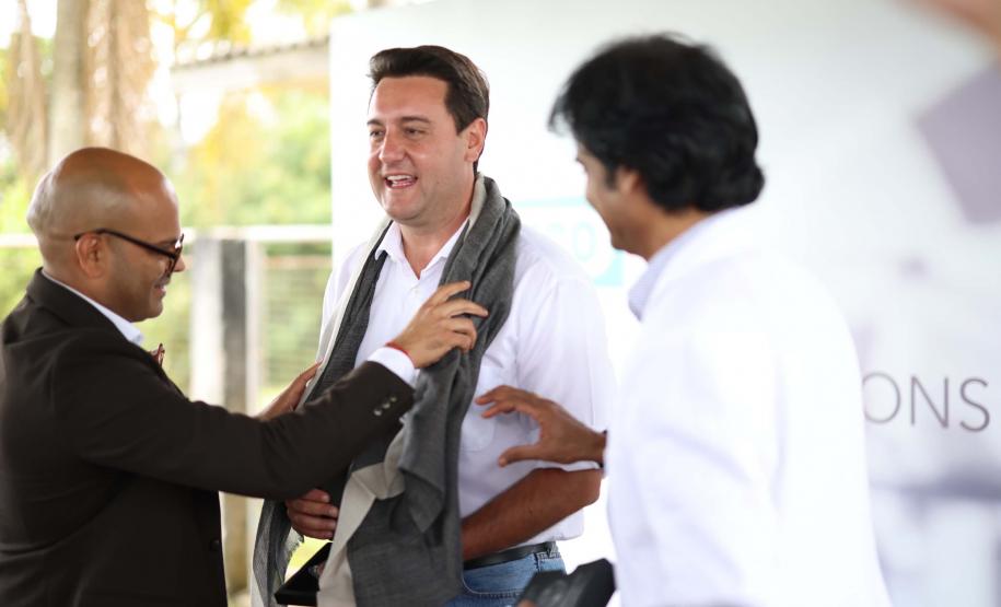 O governador Carlos Massa Ratinho Junior participou nesta sexta-feira (21), em Campina Grande do Sul, na Região Metropolitana de Curitiba, do lançamento da pedra fundamental da primeira fábrica de nanofertilizantes do Brasil.