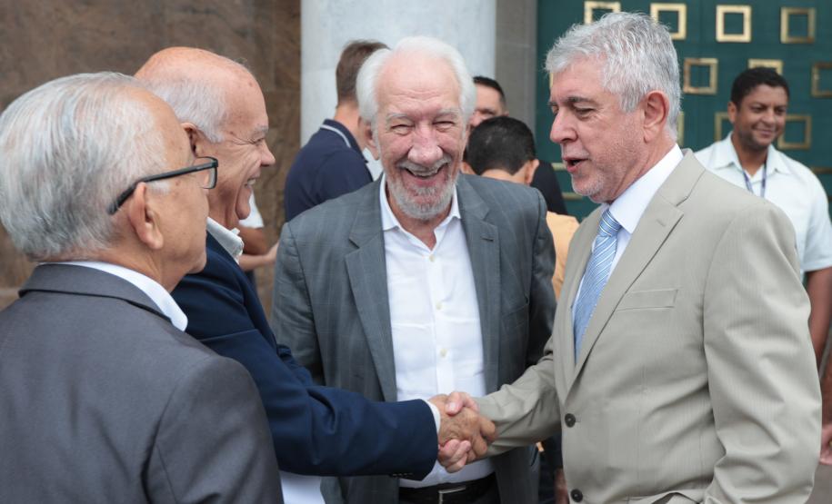 O vice-governador Darci Piana entrega nesta quarta-feira (19) 70 novos veículos modelo Renault Duster para a Agência de Defesa Agropecuária (Adapar). Foto: Geraldo Bubniak/AEN