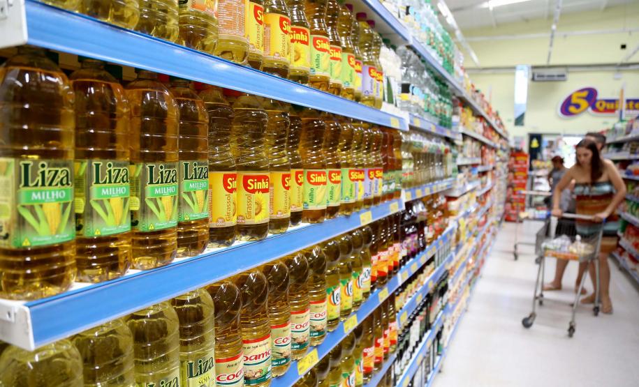 Novo estudo mostra Paraná como estado que menos cobra imposto na cesta básica