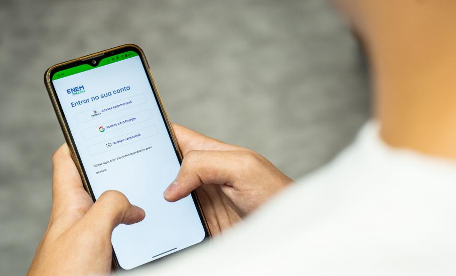 Governo lança plataforma digital Enem Paraná para incentivar ingresso no ensino superior