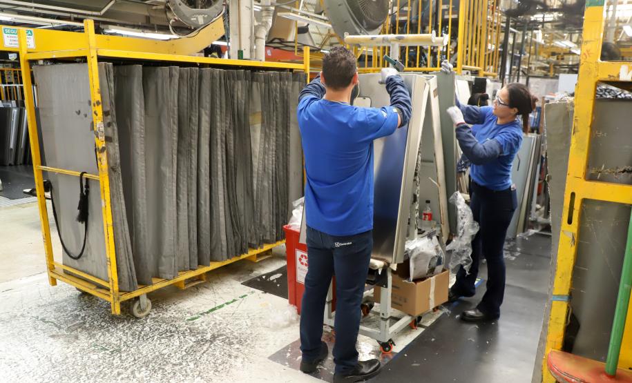 Agências do Trabalhador do Paraná têm 23,9 mil vagas de emprego; veja as ofertas