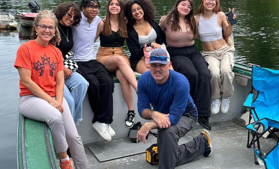 Mariane de Oliveira Antunes, de São José dos Pinhais, estudou no Canadá durante um semestre