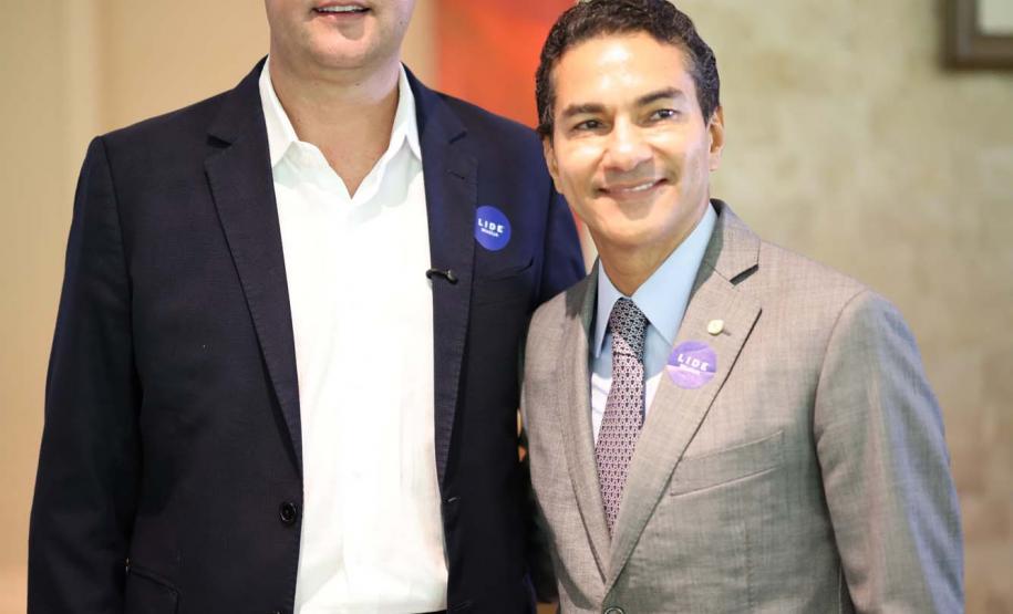 O governador Carlos Massa Ratinho Junior destacou os avanços que o Paraná alcançou nos últimos anos em diferentes áreas em um encontro empresários nesta terça-feira (25), em Brasília. Foto: Jonathan Campos/AEN