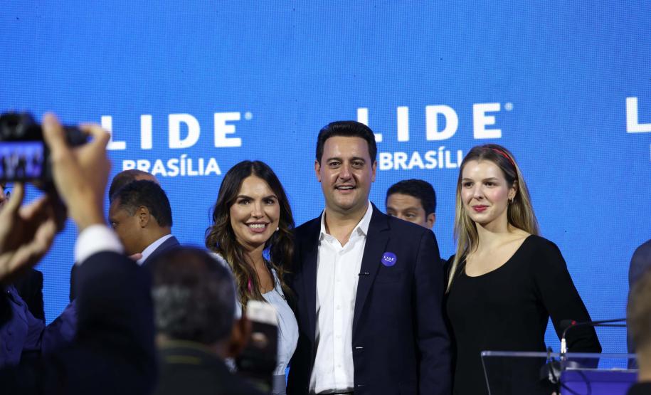 O governador Carlos Massa Ratinho Junior destacou os avanços que o Paraná alcançou nos últimos anos em diferentes áreas em um encontro empresários nesta terça-feira (25), em Brasília.