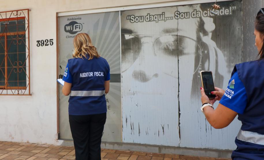 O Governo do Estado fará um pente-fino no programa Nota Paraná para combater eventuais irregulares cometidas por entidades sociais beneficiadas com a doação de notas fiscais. Marta Gambini , Auditora Fiscal da Receita do Estado do Paraná, responsável pela Nota Paraná realizada fiscalizacao na regiao oeste do estado do Parana.