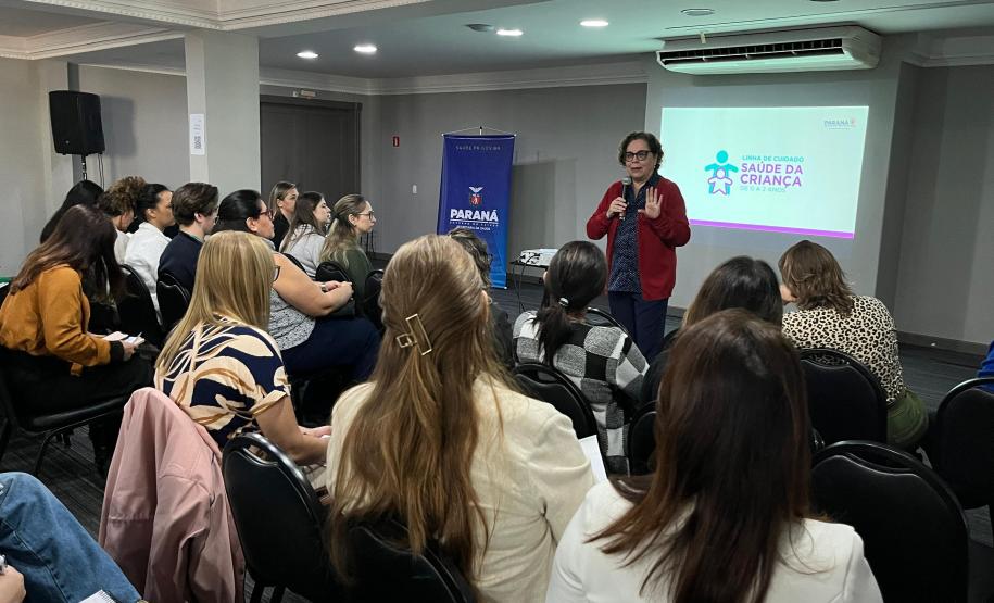 Sesa capacita profissionais para ampliar o cuidado com a infância no Paraná Foto: SESA-PR Sesa capacita profissionais para ampliar o cuidado com a infância no Paraná Foto: SESA-PR Sesa capacita profissionais para ampliar o cuidado com a infância no Paraná Foto: SESA-PR Sesa capacita profissionais para ampliar o cuidado com a infância no Paraná Foto: SESA-PR Sesa capacita profissionais para ampliar o cuidado com a infância no Paraná Foto: SESA-PR Sesa capacita profissionais para ampliar o cuidado com a infân