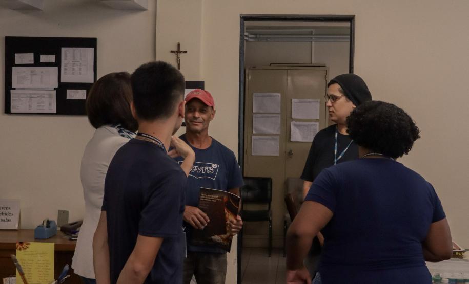 Além de aumentar o acervo próprio, os livros são destinados também para bibliotecas e escolas públicas do interior do Estado, e para o sistema penal