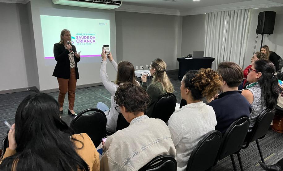 Sesa capacita profissionais para ampliar o cuidado com a infância no Paraná Foto: SESA-PR Sesa capacita profissionais para ampliar o cuidado com a infância no Paraná Foto: SESA-PR Sesa capacita profissionais para ampliar o cuidado com a infância no Paraná Foto: SESA-PR Sesa capacita profissionais para ampliar o cuidado com a infância no Paraná Foto: SESA-PR Sesa capacita profissionais para ampliar o cuidado com a infância no Paraná Foto: SESA-PR Sesa capacita profissionais para ampliar o cuidado com a infân