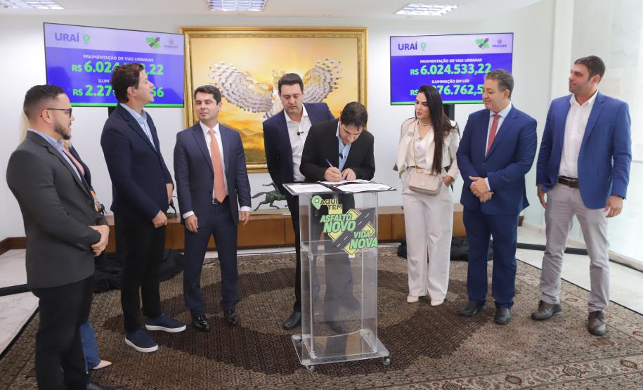 Asfalto Novo, Vida Nova: mais 8 municípios recebem recursos para pavimentação e iluminação Foto: Ari Dias/AEN