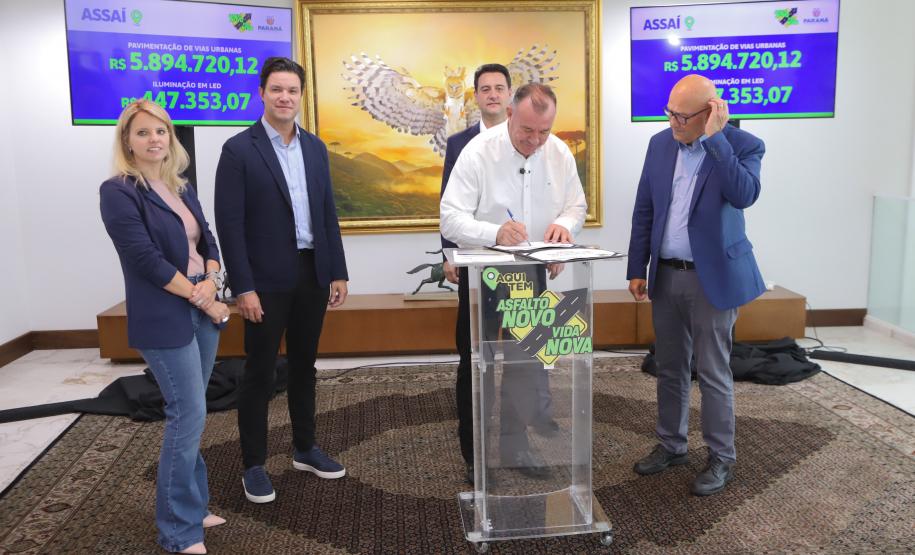 Asfalto Novo, Vida Nova: mais 8 municípios recebem recursos para pavimentação e iluminação Foto: Ari Dias/AEN