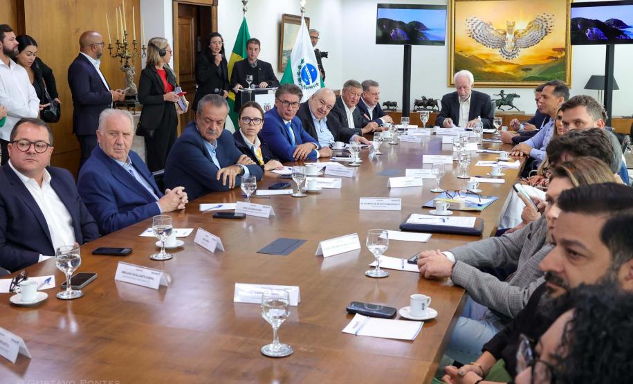 Novo marco regulatório da Ilha do Mel avança com instituição de comitê gestor Foto: Gustavo Pontes/Casa Civil