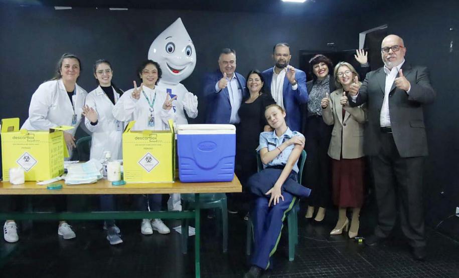 Governo inicia campanha de vacinação nas escolas para proteger 2,4 milhões de alunos