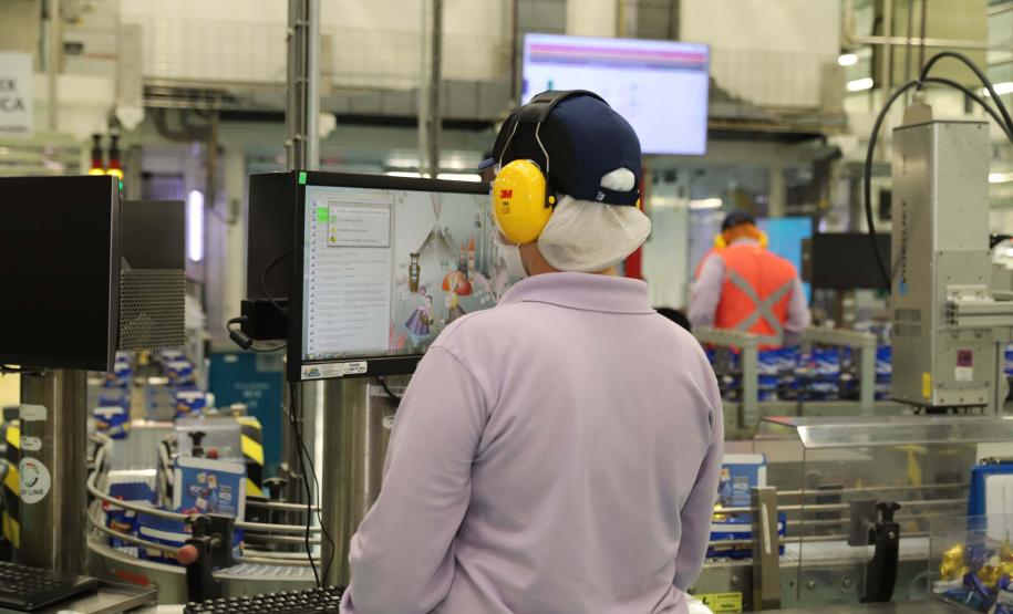 Semana da volta do feriado tem 22,5 mil vagas de emprego no Paraná