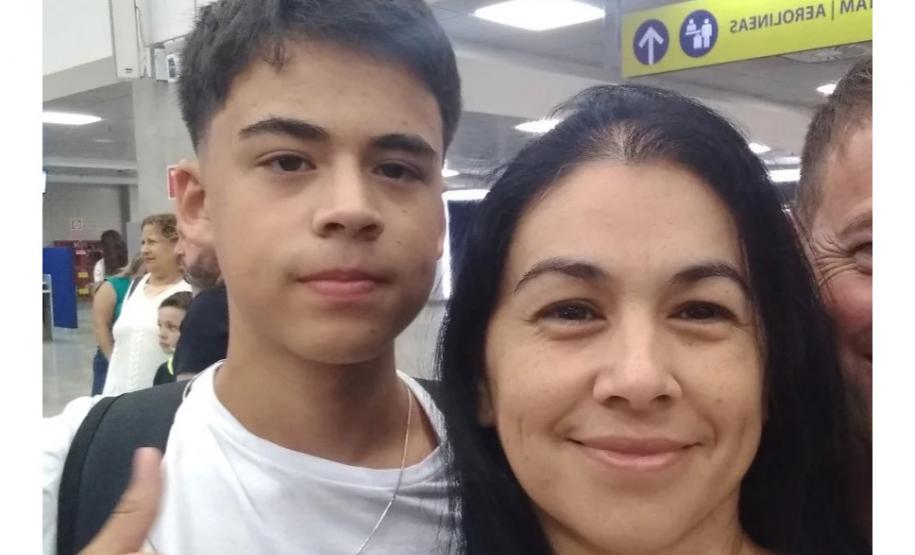 Dia das Mães no Ganhando o Mundo: orgulhosos, alunos e familiares celebrarão à distância