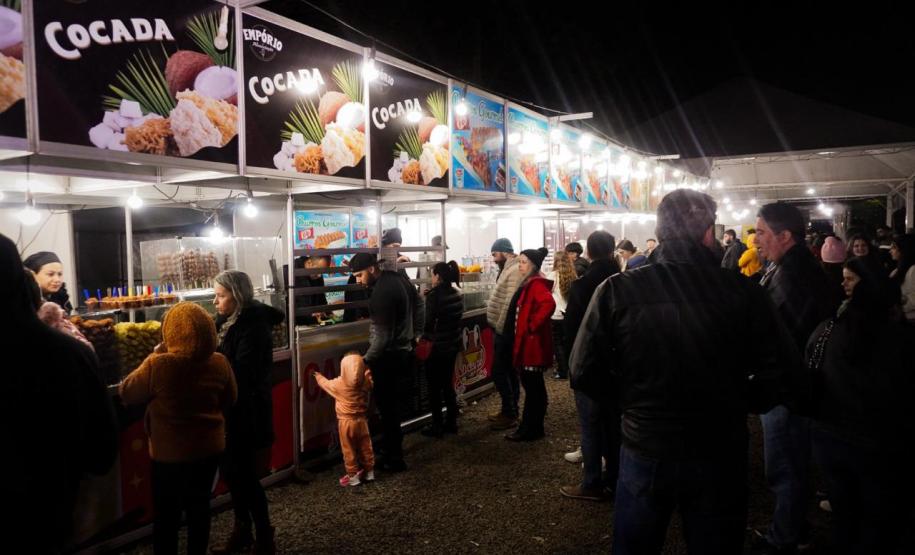 Atrações do frio: arraiás, festas da tainha e do feijão e tradições regionais movimentam o turismo