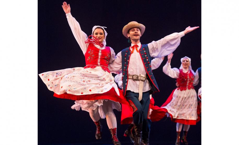 Atrações do frio: arraiás, festas da tainha e do feijão e tradições regionais movimentam o turismo