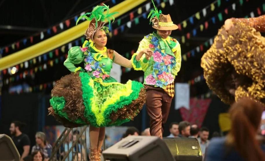 Atrações do frio: arraiás, festas da tainha e do feijão e tradições regionais movimentam o turismo