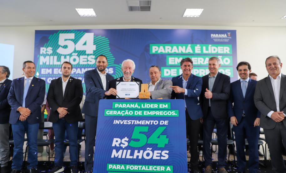 Agências do Trabalhador serão modernizadas com investimento de R$ 54 milhões do Estado