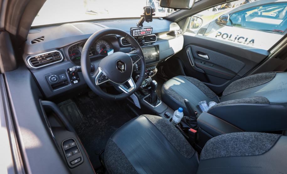 Investimento de R$ 63 milhões: Ratinho Junior entrega 431 motos e viaturas para a PMPR Foto: Jonathan Campos/AEN Foto: Geraldo Bubniak/AEN Foto: Geraldo Bubniak/AEN Foto: Geraldo Bubniak/AEN Foto: Geraldo Bubniak/AEN Foto: Geraldo Bubniak/AEN O governador Carlos Massa Ratinho Junior entrega nesta terça-feira (17) 431 novos veículos para a Polícia Militar. São 209 motocicletas e 222 automóveis para diversas unidades, na Pedreira Paulo Leminski, em Curitiba. Foto: Geraldo Bubniak/AEN O governador Carlos