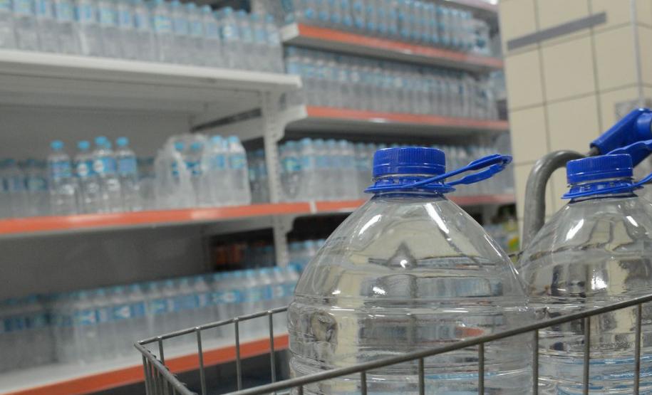 Indústria da água mineral movimentou R$ 341,28 milhões no Paraná em 2024, um incremento de 41% em relação ao ano anterior