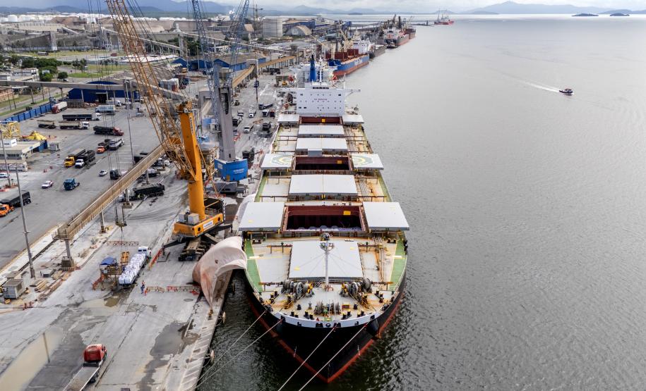 Foto: Claudio Neves/Portos do Paraná