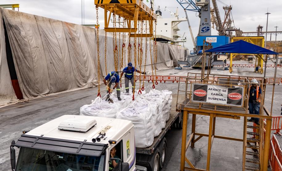 Foto: Claudio Neves/Portos do Paraná