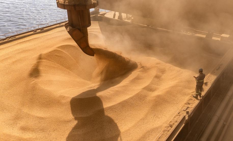 Foto: Claudio Neves/Portos do Paraná