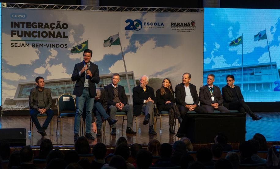 Governo do Estado promove integração de 865 novos servidores públicos do Paraná Foto: Felipe Henschel/AEN