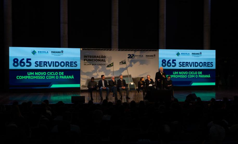 Governo do Estado promove integração de 865 novos servidores públicos do Paraná Foto: Felipe Henschel/AEN