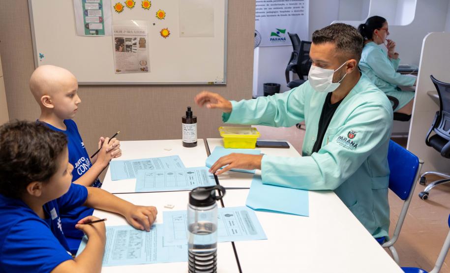 Com rede especializada, Estado garante educação para alunos hospitalizados