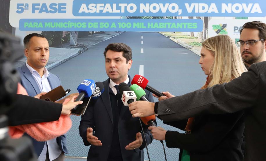 Estado amplia Asfalto Novo, Vida Nova para municípios com cerca de 100 mil habitantes Foto: Ari Dias/AEN