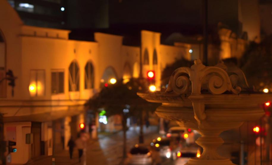 Claudia Raia, exposição latina no MIS e literatura paranaense estão na agenda cultural