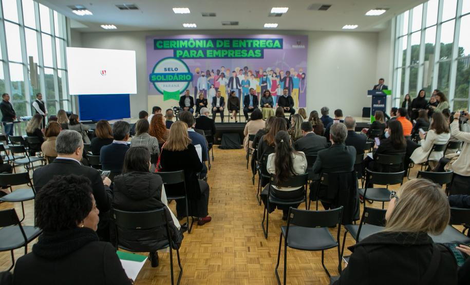 Selo Solidário: Governo do Paraná certifica empresas com práticas sociais e sustentáveis