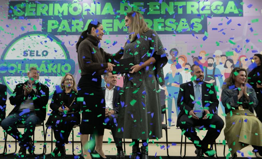 Selo Solidário: Governo do Paraná certifica empresas com práticas sociais e sustentáveis