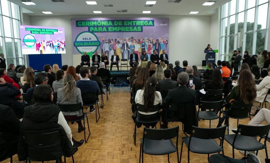 Selo Solidário: Governo do Paraná certifica empresas com práticas sociais e sustentáveis
