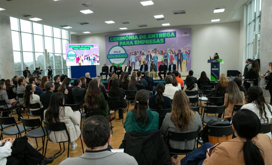 Selo Solidário: Governo do Paraná certifica empresas com práticas sociais e sustentáveis