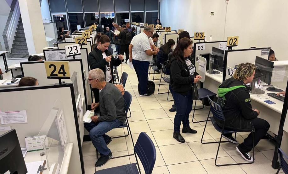 Mais de mil vagas serão ofertadas no Mutirão de Empregos de Curitiba em junho Foto: SETR