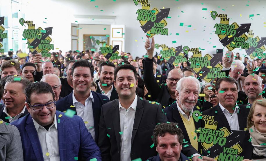 Estado amplia Asfalto Novo, Vida Nova para municípios com cerca de 100 mil habitantes Foto: Jonathan Campos/AEN