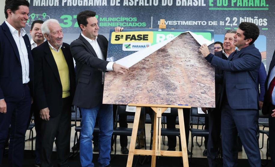 Estado amplia Asfalto Novo, Vida Nova para municípios com cerca de 100 mil habitantes Foto: Jonathan Campos/AEN