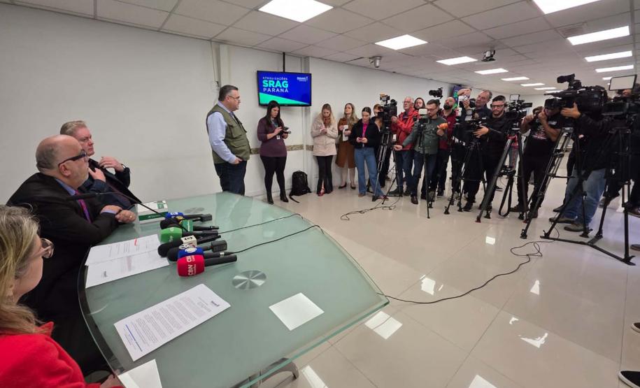 Paraná entra em alerta contra vírus respiratórios e anuncia novos testes e prioridade de atendimentos