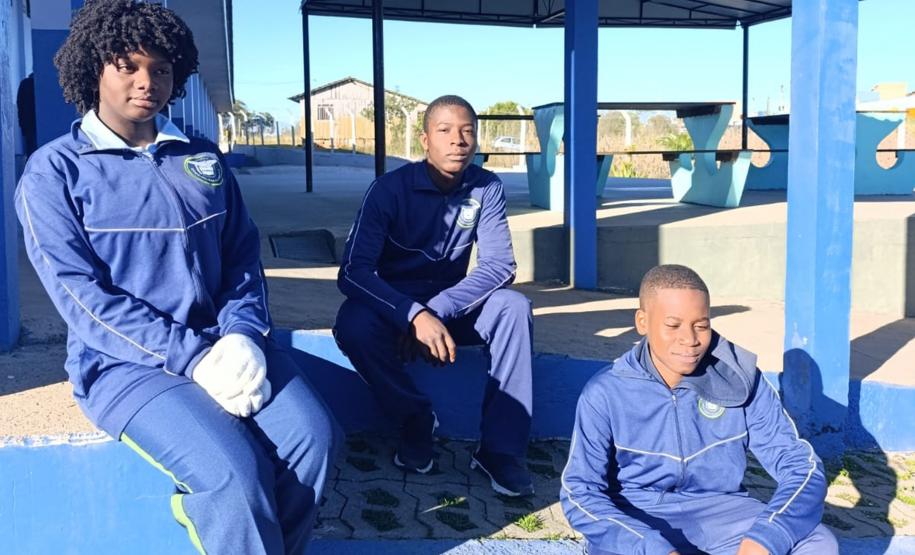 Rede estadual de ensino atende mais de 15 mil estrangeiros de 78 nacionalidades Foto: SEED-PR