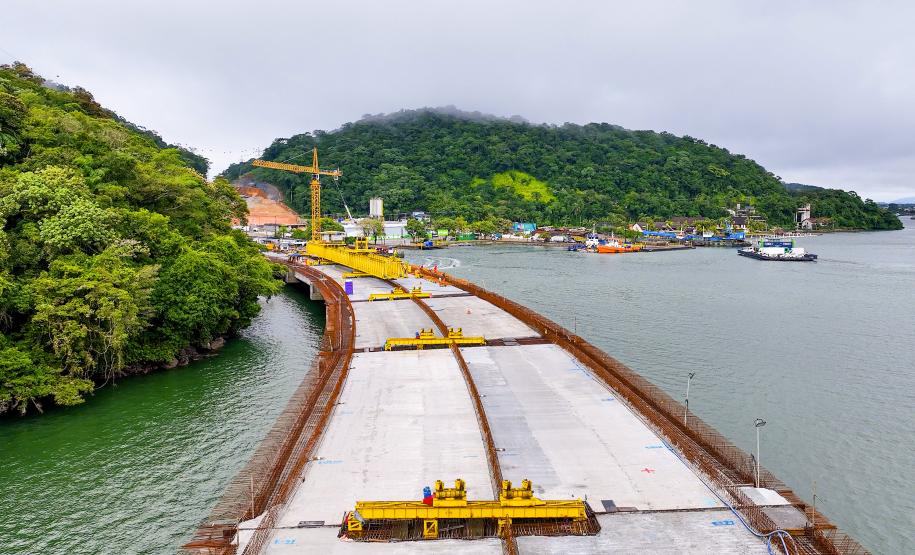 Obras da Ponte de Guaratuba chegam a 65% com destaque para avanço do trecho estaiado