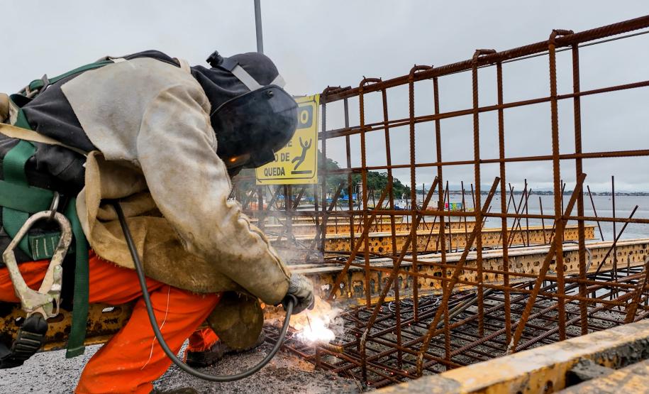 Obras da Ponte de Guaratuba chegam a 65% com destaque para avanço do trecho estaiado