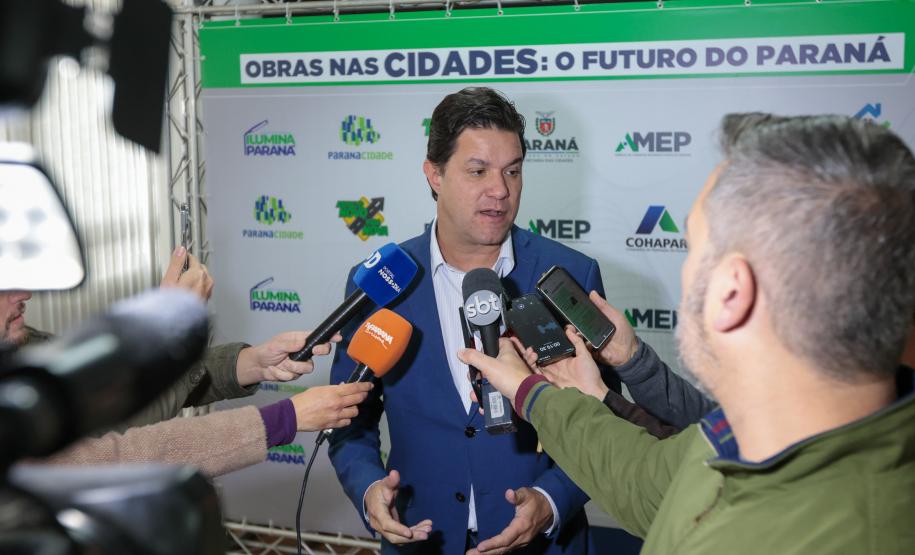 O secretário das Cidades, Guto Silva, lança nesta terça-feira (15) o Programa Estadual Pavimentação sobre Pedras Irregulares