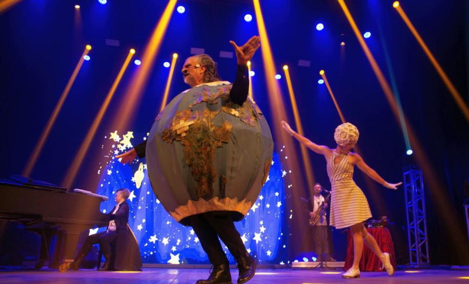 Mágica no Guaíra, Shakespeare, domingo de graça no MON e oficinas estão na agenda cultural